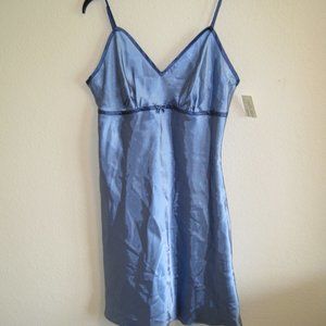 NWT Secret Treasures nightgown women's sz M